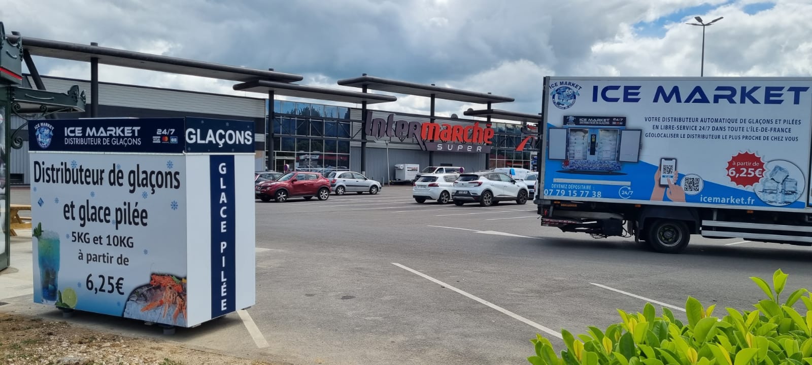 Distributeur automatique de glaçons à l'Intermarché SUPER Chartres et Drive